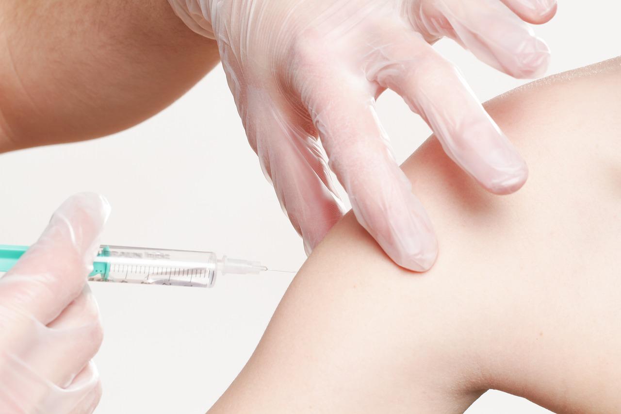 首款蛋白质的新冠疫苗Novavax新冠疫苗将在美国上市