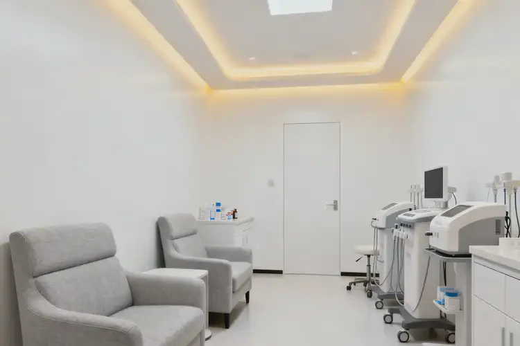 2025年江苏泰州玻尿酸丰面颊哪家做的好(图2)