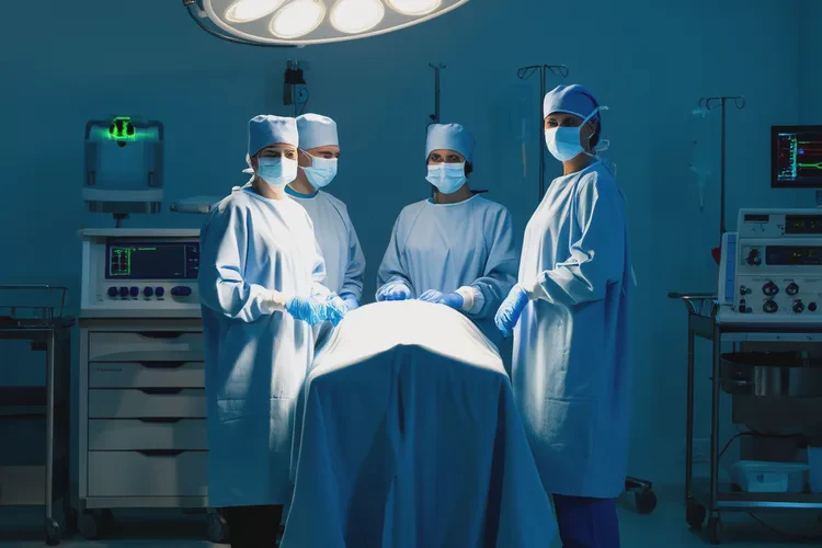 2025年辽宁朝阳自体脂肪丰臀做的最好的医生(图2)