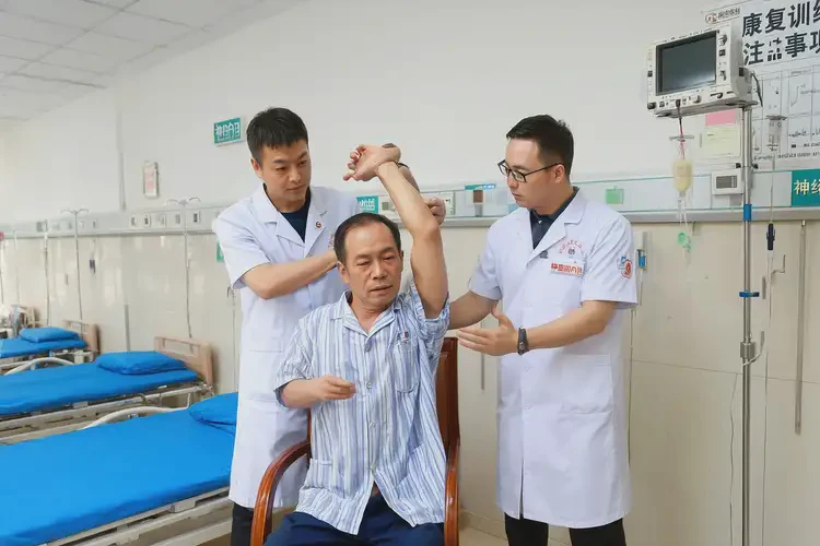 濟(jì)源神經(jīng)內(nèi)科最出名的醫(yī)院(圖2)