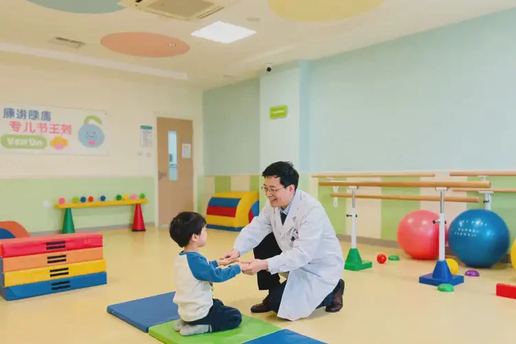 黑龍江伊春康復(fù)科兒童發(fā)育遲緩康復(fù)(圖3)