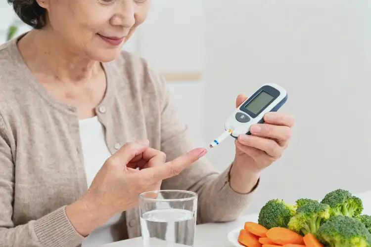 更年期女性中午血糖7(图2)