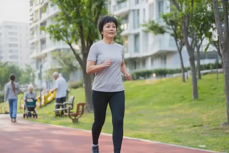 更年期女性中午血糖11(圖1)