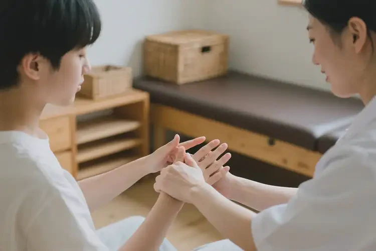 云南玉溪康復(fù)科看手指痛要多久(圖2)