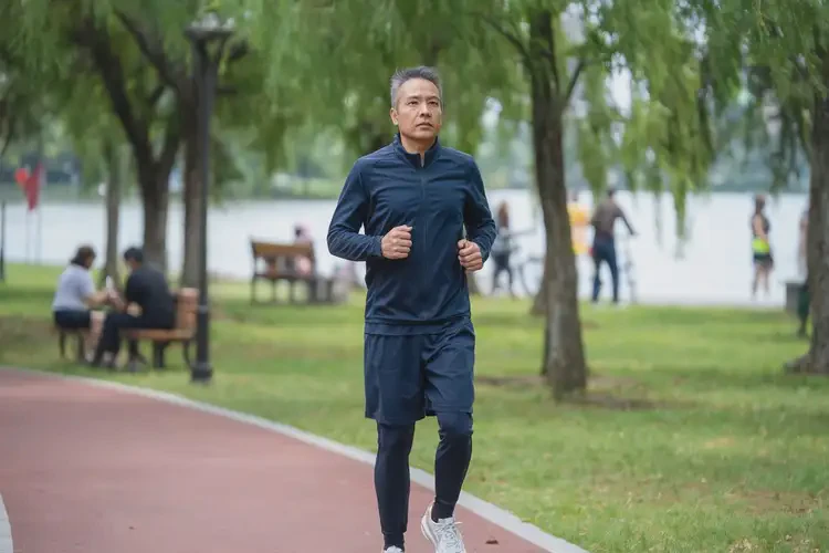 中年人晚上血糖30(圖1)