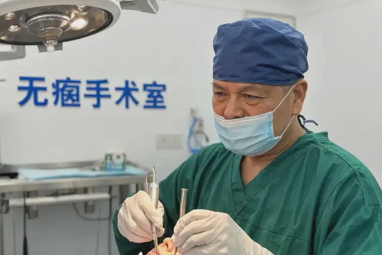 2025年福建龙岩种植面膜做的最好的医生(图3)