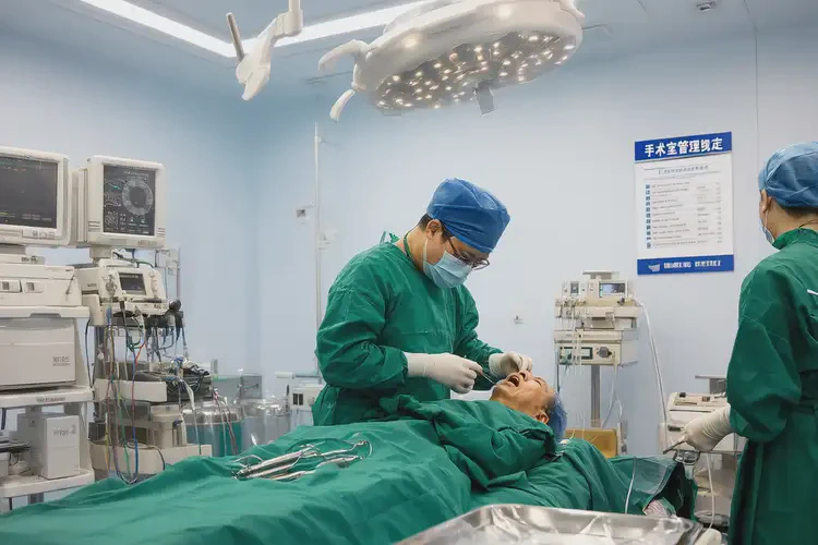 河南新鄉(xiāng)康復科看咽部痛要多久(圖2)