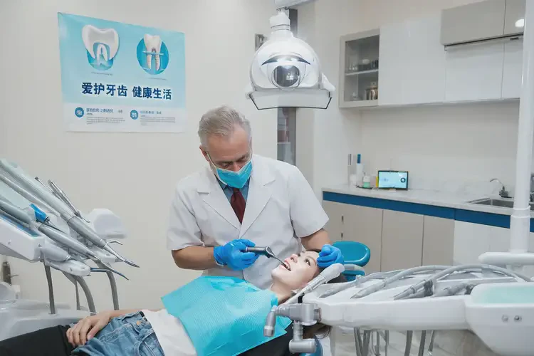 新疆博爾塔拉康復(fù)科看牙痛要多少錢(圖2)