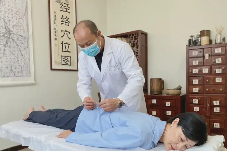 湖南衡陽(yáng)康復(fù)科看咽部疼痛要多久(圖2)