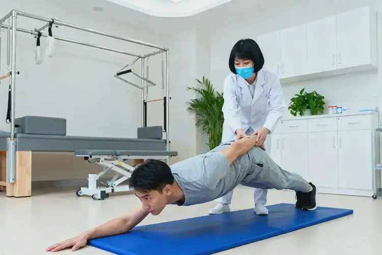 重慶康復(fù)科腰椎盤突出康復(fù)(圖2)