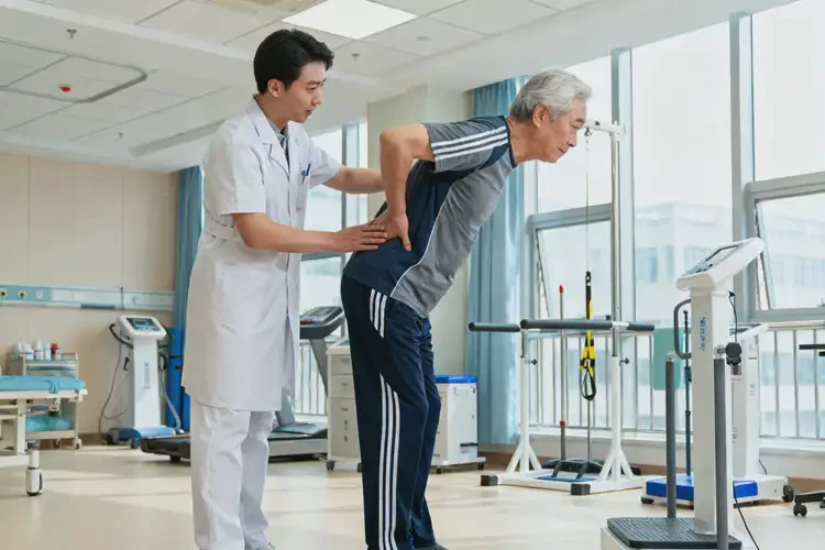 河南周口康復(fù)科腰椎管狹窄癥(圖2)