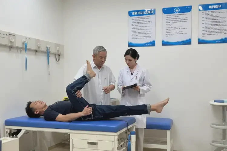 廣西柳州康復(fù)科治療半月板損傷要多少錢(圖4)