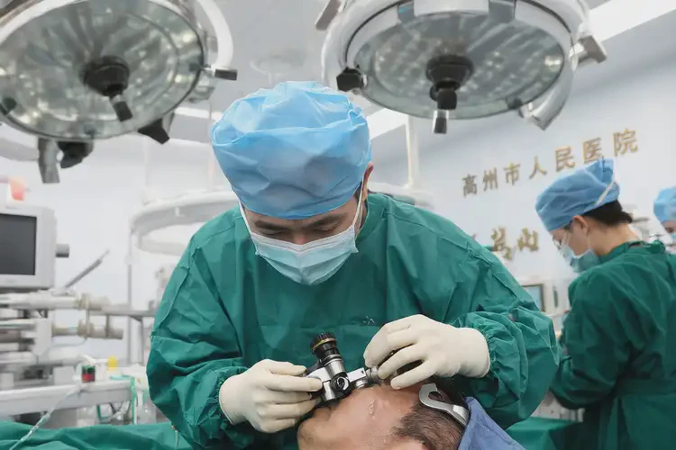 茂名耳鼻咽喉科专家排名前十名(图1)