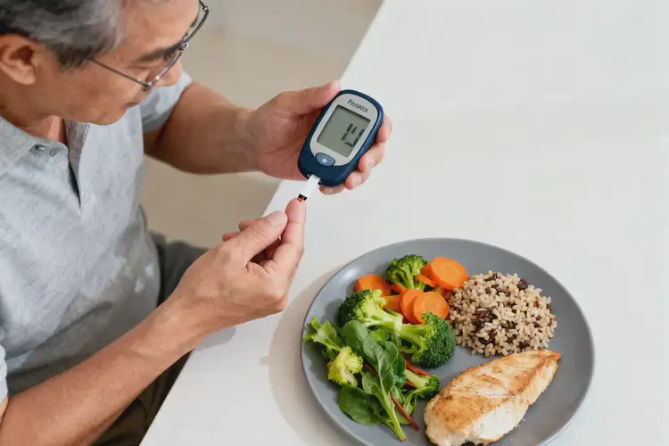 中年人晚餐血糖20點(diǎn)9是怎么回事(圖4)