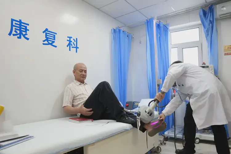 遼寧阜新康復科看足跟痛要多少錢(圖4)