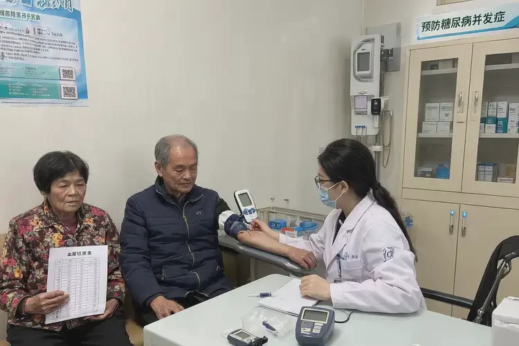 中老年人餐后血糖15(圖1)