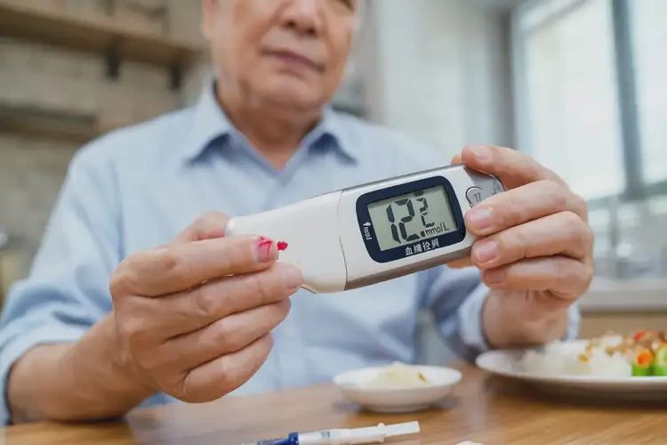 成年人餐后血糖12点2是糖尿病吗(图4)