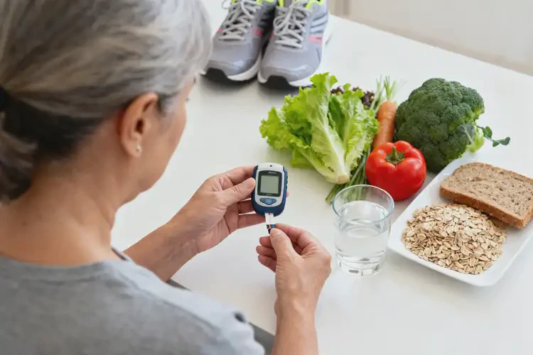 中年人晚上血糖8點(diǎn)2是怎么回事(圖3)