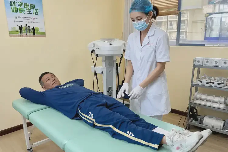 山東濰坊康復(fù)科看小腿疼痛要多少錢(圖2)