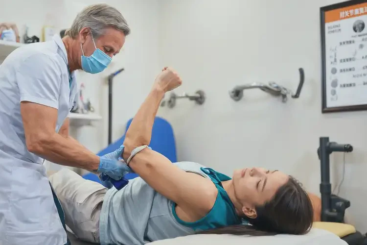 甘肅金昌康復(fù)科治療高爾夫球肘要多少錢(圖4)