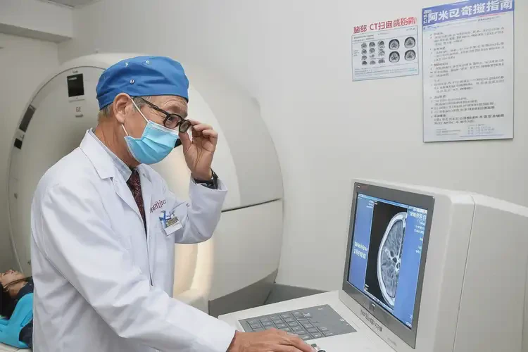 16歲男孩游泳感染阿米巴寄生蟲(chóng)有什么癥狀(圖2)