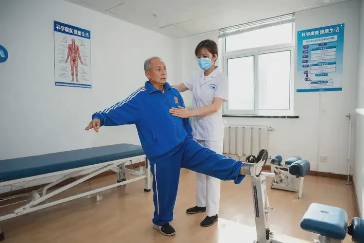 新疆雙河康復(fù)科治療多發(fā)性硬化要多少錢(圖3)