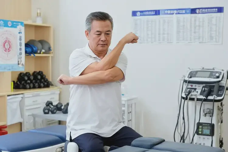 廣東韶關康復科看肘疼痛要多久(圖3)