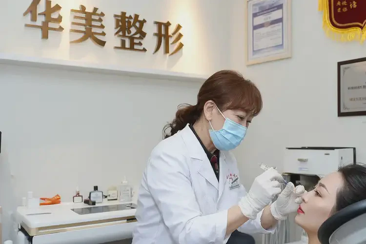 2025年遼寧鐵嶺復顏針做的最好的醫(yī)生(圖4)