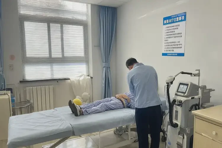 湖北荊門康復(fù)科急性腰扭傷(圖4)