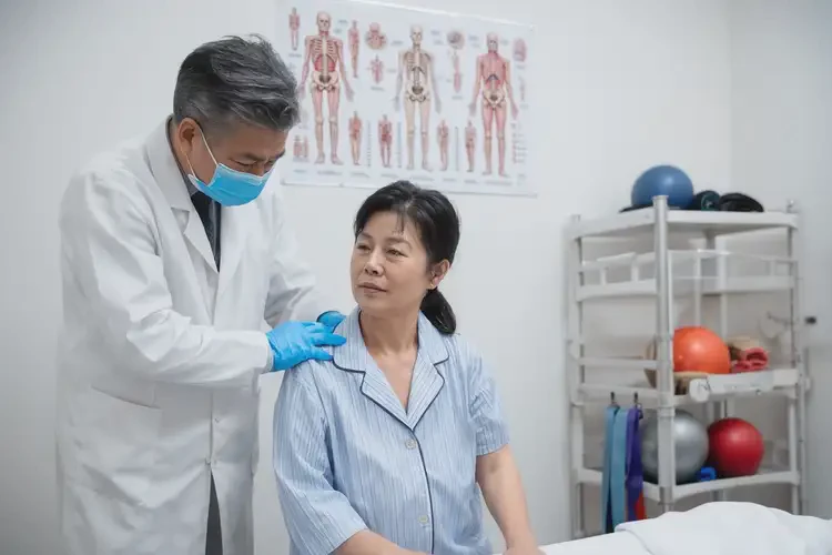 西藏林芝康復(fù)科肩周炎康復(fù)(圖2)