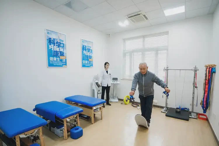 江蘇淮安康復(fù)科骨質(zhì)疏松(圖2)