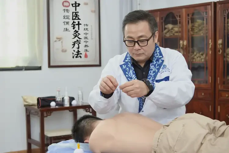 2025年湖北咸寧耳鼻咽喉科哪個(gè)醫(yī)院好(圖2)