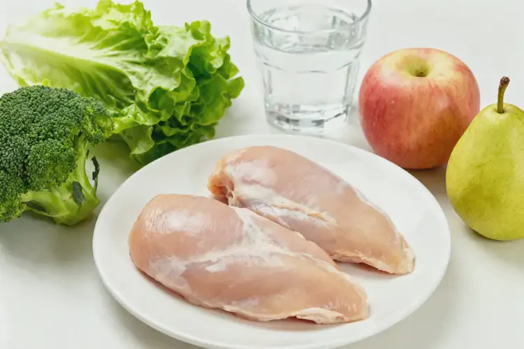 女生脖子長濕疹哪些食物要避免(圖1)