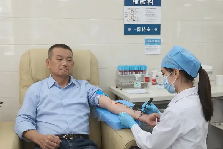 山東日照去醫(yī)院檢查過(guò)度服藥費(fèi)用貴不貴(圖3)