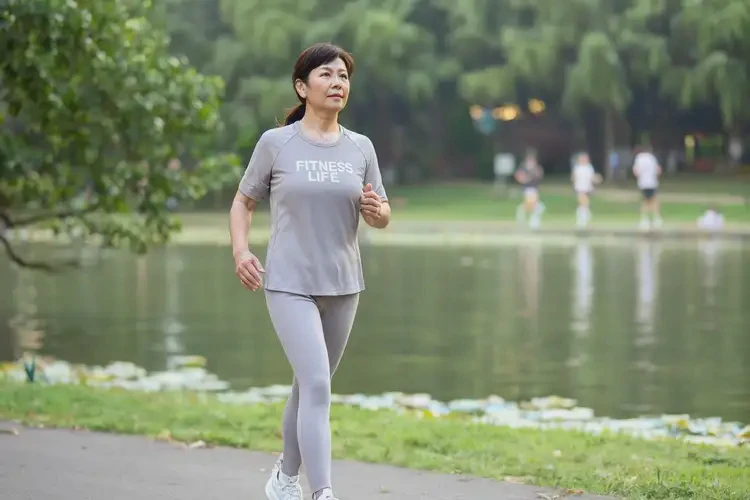 更年期女性下午血糖5點(diǎn)3正常嗎(圖2)