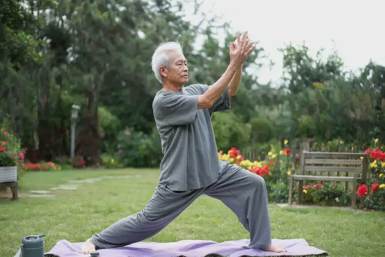 老年人手臂的濕疹怎么治療(圖2)