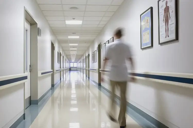 四川德陽去醫(yī)院檢查酒精上癮有多貴(圖2)