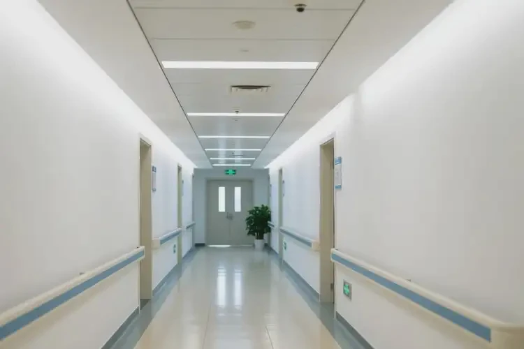 云南昆明玫瑰痤疮治疗哪个医院靠谱(图2)