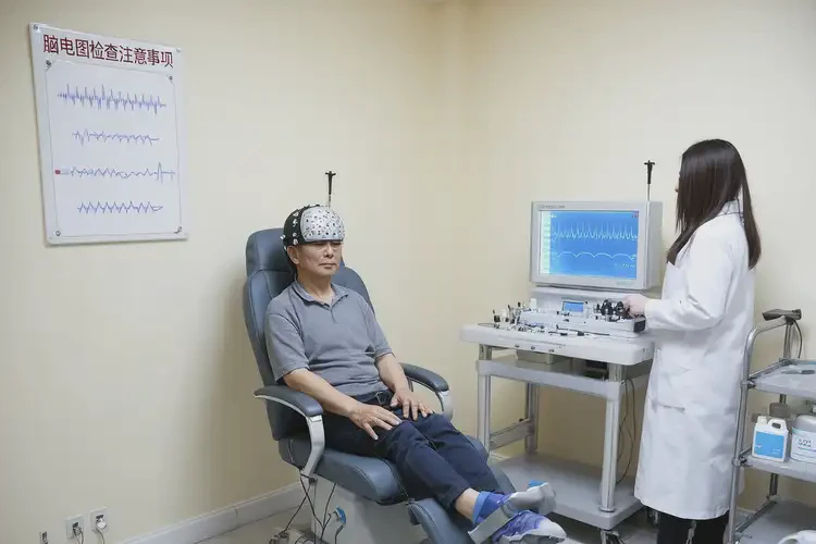 湖北武漢去醫(yī)院檢查游戲癮全部費(fèi)用是多少(圖3)