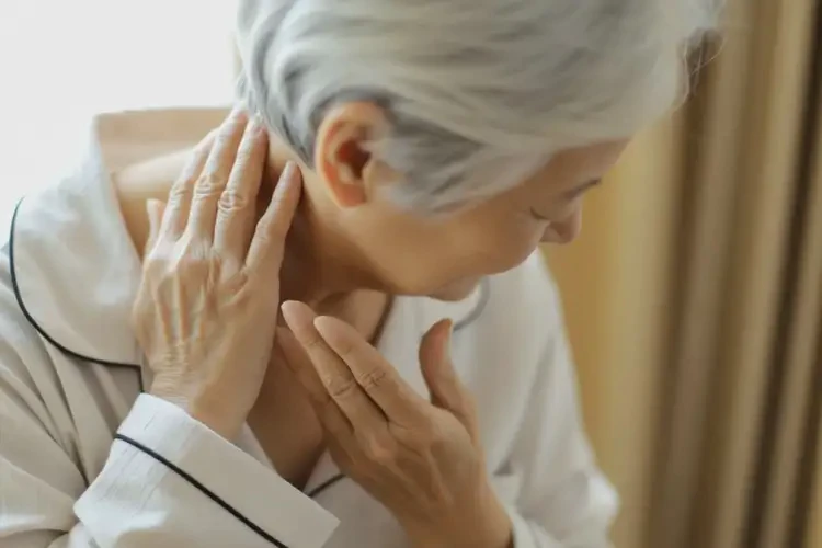 高齡老人脖子容易長濕疹會自己好嗎(圖4)