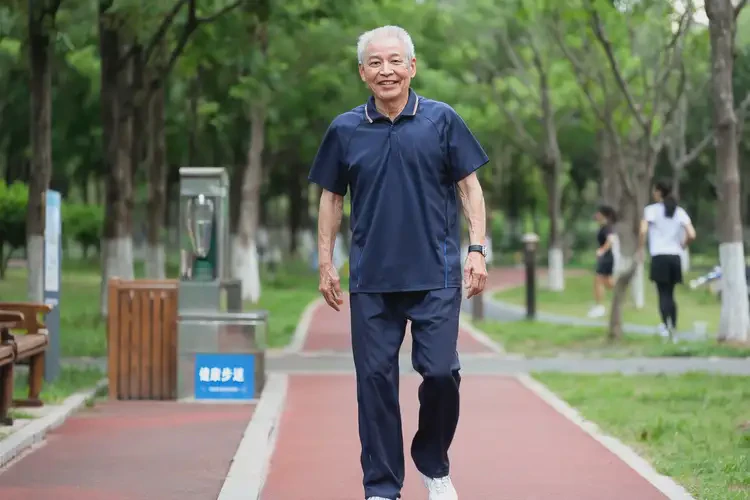 老年人空腹血糖10(圖1)