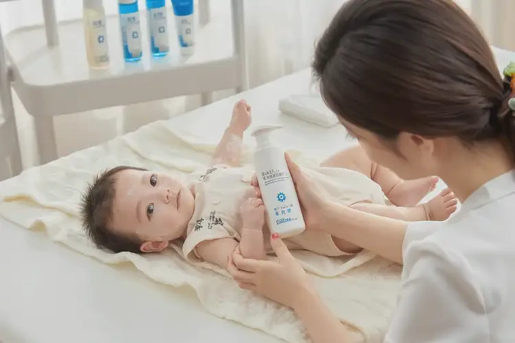 婴幼儿全身偶尔起湿疹能彻底自愈吗(图4)