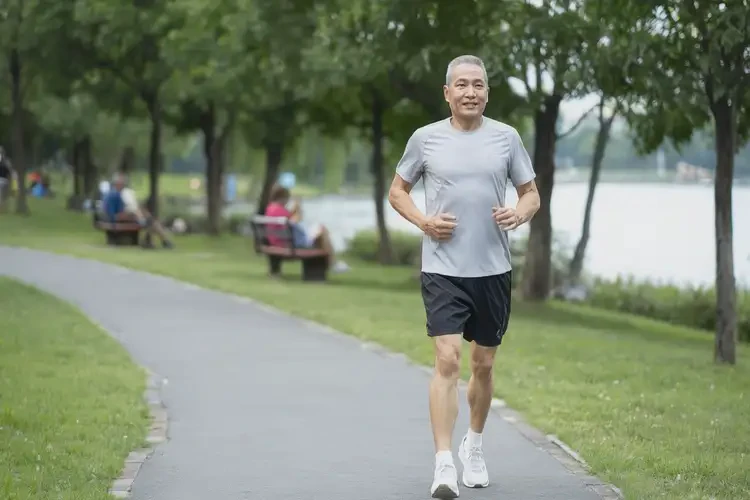 中老年人中餐血糖4点5是糖尿病吗(图2)