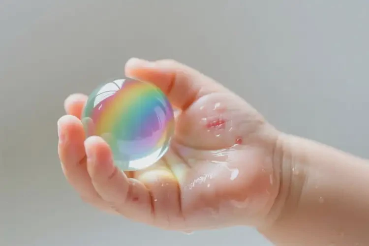 幼兒身上經(jīng)常長(zhǎng)濕疹怎么算是痊愈(圖1)