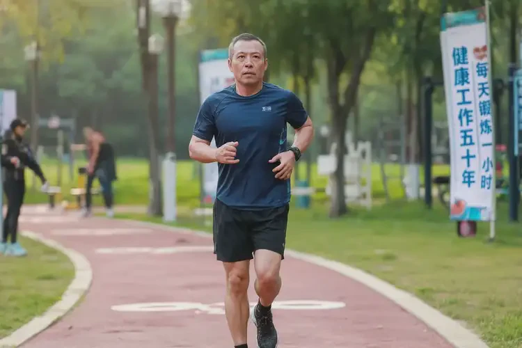 中年人空腹血糖13(圖1)