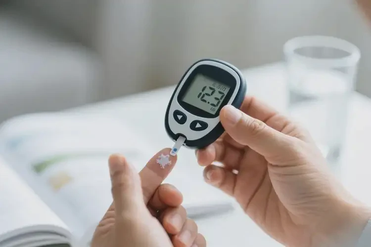 中年人中午血糖12(圖1)