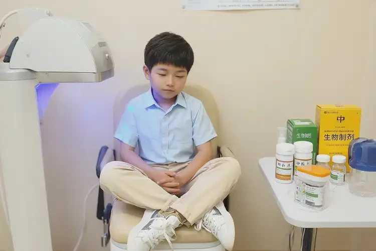 少儿脚上有湿疹治疗方法(图1)