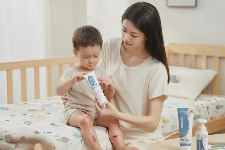 少兒小腿上起濕疹能徹底自愈嗎(圖3)