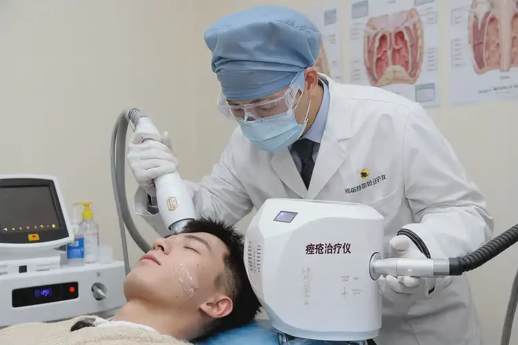 河南漯河痤瘡調(diào)理哪家醫(yī)院性價(jià)比高(圖4)