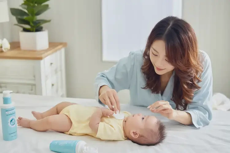 嬰兒大腿出濕疹不管它會(huì)自己自愈嗎(圖3)